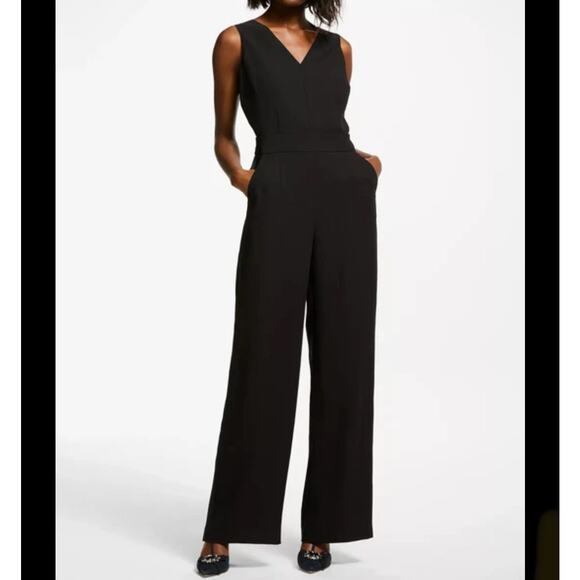 Boden Petite SZ 6P Wide Leg Jumpsuit V-Neck Sleeveless Pockets Rear Zipper Black - Picture 1 of 13